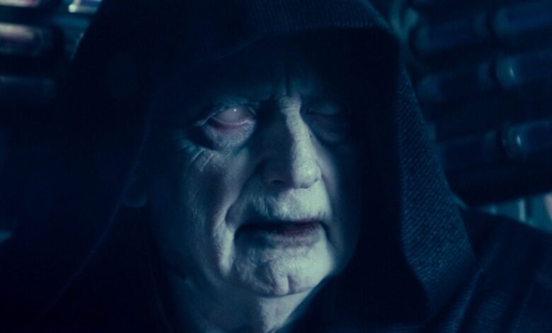 چرا Palpatine در Rise Of Skywalker بازگشت؟ چرا Palpatine در Rise Of Skywalker بازگشت؟
