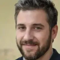 1766301290 610 5 مهارت بازاریابی که صاحبان مشاغل کوچک می توانند به.webp