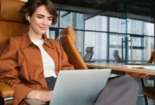 5 مهارت بازاریابی که صاحبان مشاغل کوچک می توانند به صورت آنلاین یاد بگیرند